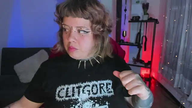 Chat +18 de Sabrina_scarlett ao vivo