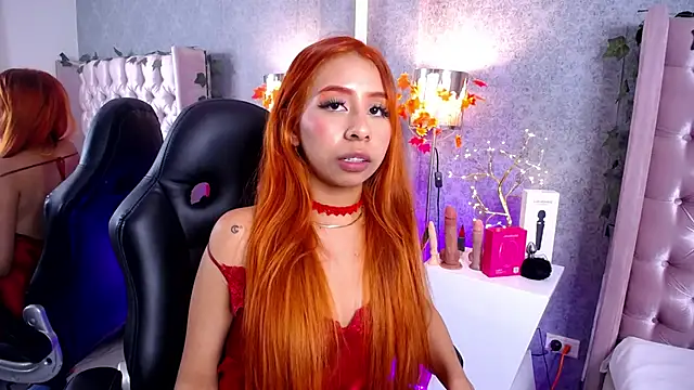 Chat +18 de laila_stilwiills ao vivo