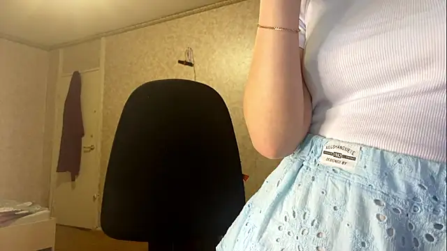 Chat +18 de DanaRaven ao vivo