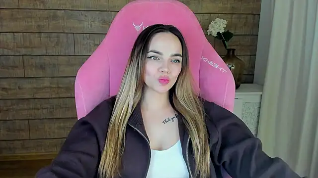 AnitaVenture's Live XXX Chat