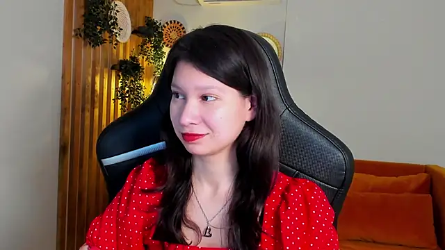 SaraDenars Chat XXX in diretta