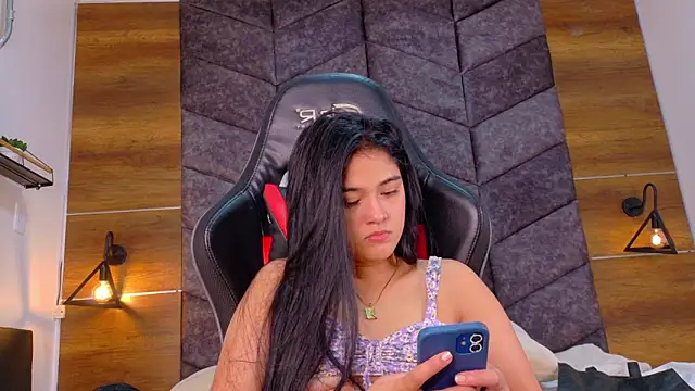 Živý XXX chat EmmaLou__