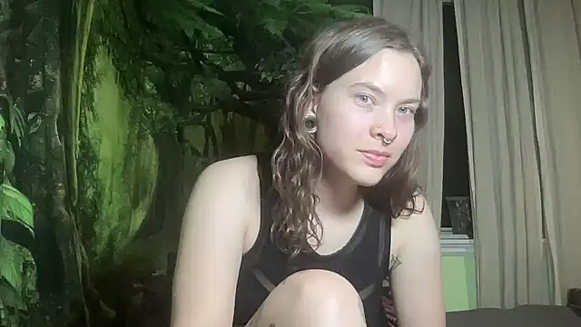 Pokazy przed kamerką – mo0ngoddess