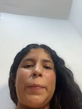 Zara_Clark 现场XXX聊天