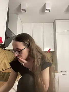 MartiniiSelenna 라이브 XXX 채팅