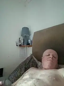 locallad88 webkamerás műsora