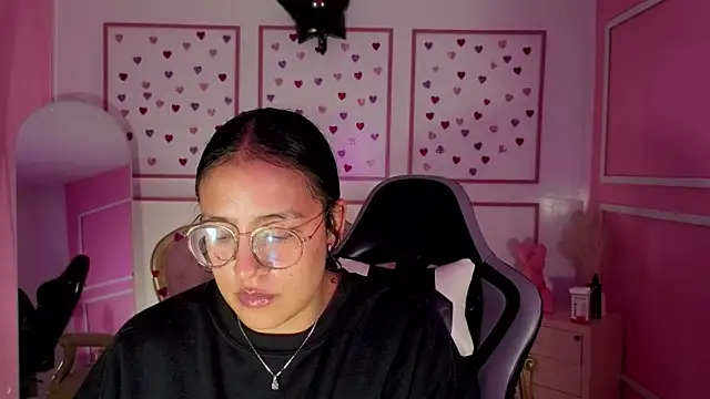 tamara_brown_tのウェブカメラショー