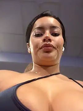 Risky_Workouts: вебкам-шоу