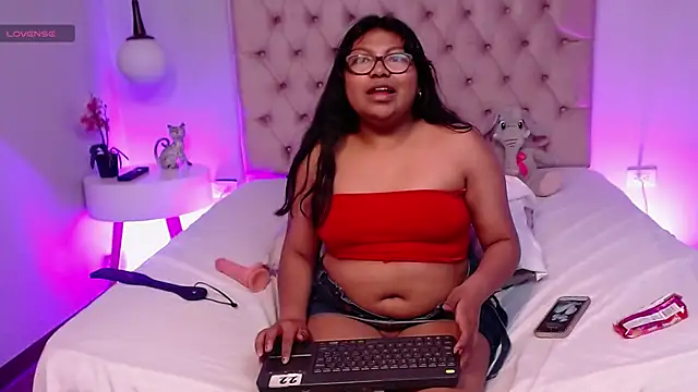 Онлайн чат XXX Kiri_Black_