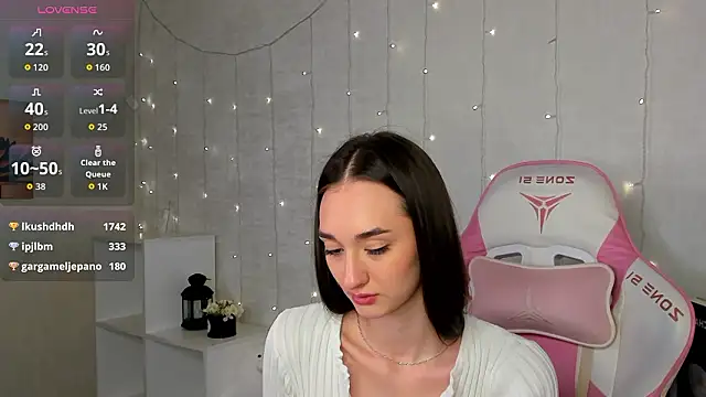 Kelly_Powell Adlı Modelin Canlı XXX Sohbeti