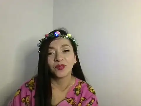 HoneyAngel2020 webcam show