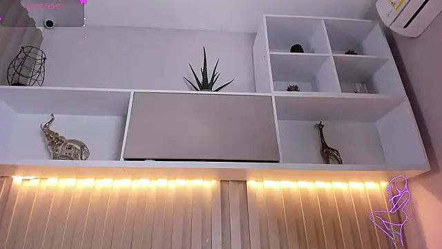 โชว์เว็บแคมของ Zafiro11_