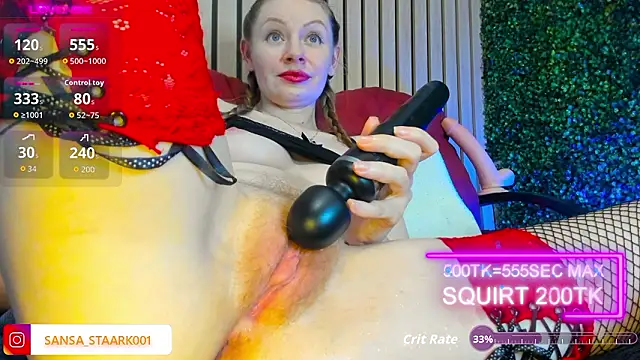 Show modela _Carrie_ na web-kameri