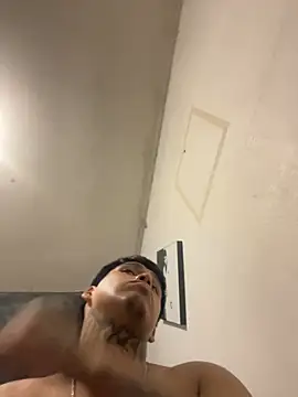 jose_hottttttt's Webcam Show