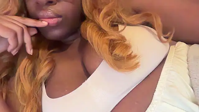 Show webcam de MonicaEngland32