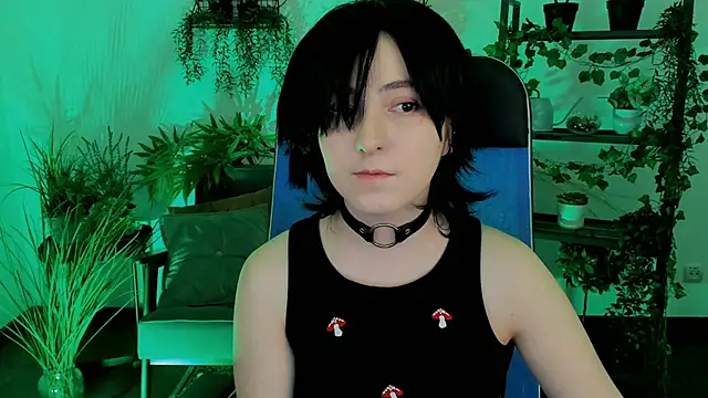 VirtuallVoyant's Live XXX Chat