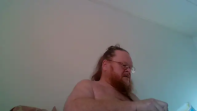 Kaappi1967: διαδικτυακό σόου στην κάμερα