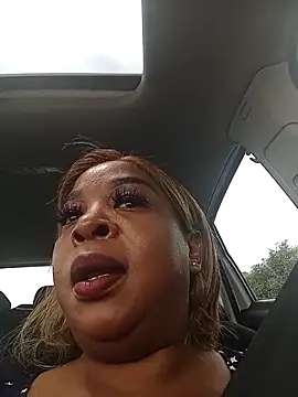 Mishanti 现场XXX聊天