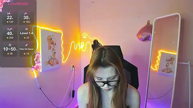 Živý XXX chat EmberVexen