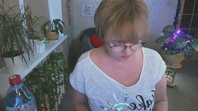 Pokazy przed kamerką – sugar_vivien