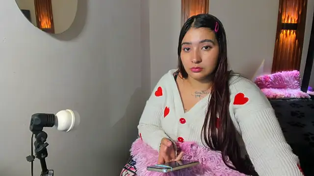 khloe21 Live XXX-Chat