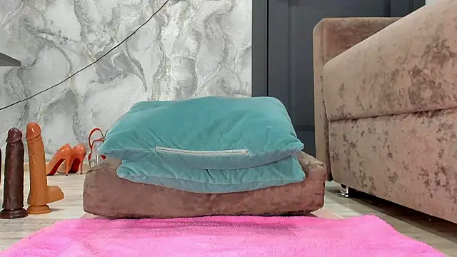 succubus 现场XXX聊天