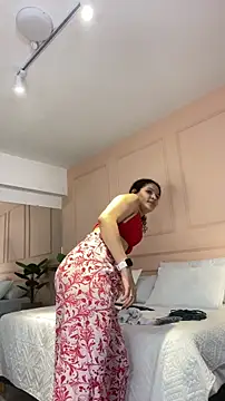 SHARONN____ Adlı Modelin Canlı XXX Sohbeti