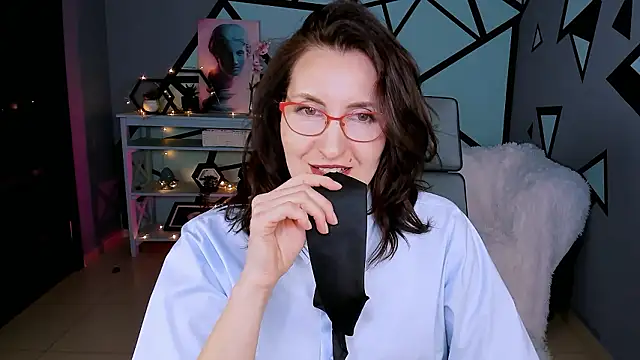 UnaTerraのライブXXXチャット