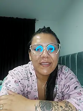 Pamela-Jhons Pertunjukan Webcam