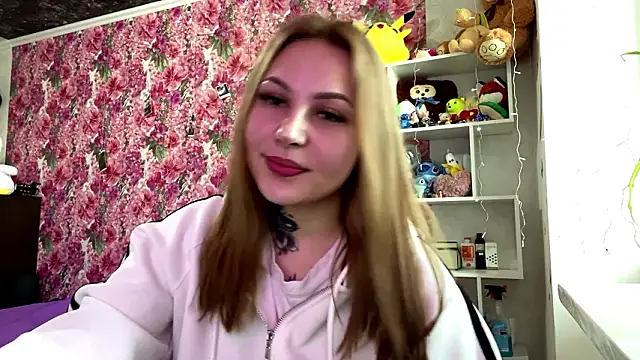 TraciBallena: онлайн-секс-чат