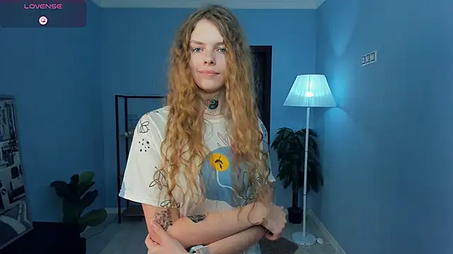 RayaNenlia Chat XXX live