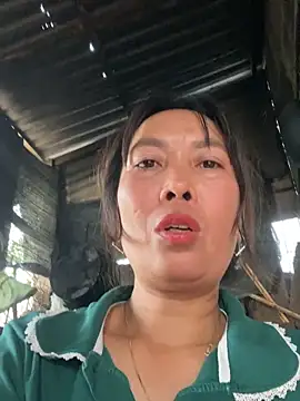 Linaannn's Webcam Show