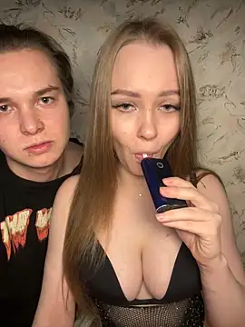 _Loveee_57 live XXX chat