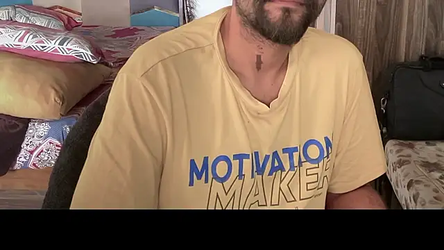 MakeMeAwareAah 现场XXX聊天