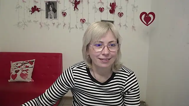 LaurenWishy Chat XXX in diretta