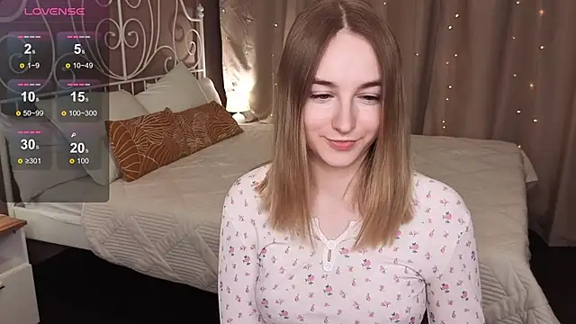 Shy_Pollyn Live XXX chat