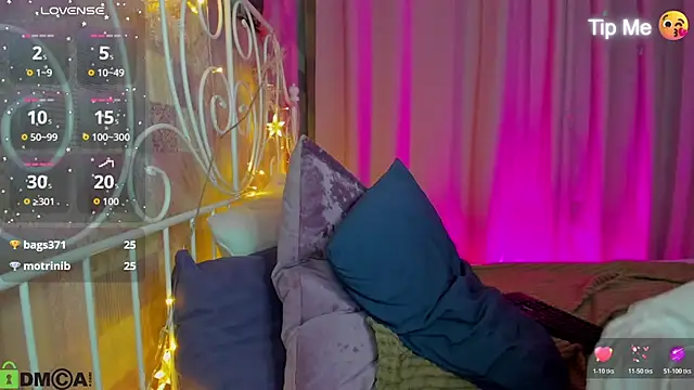 Chat XXX en directo de Lesi_Moonie01