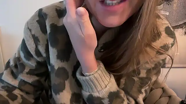 Онлайн чат XXX geilduiveltje