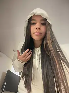 Karina16_pink's Live XXX Chat