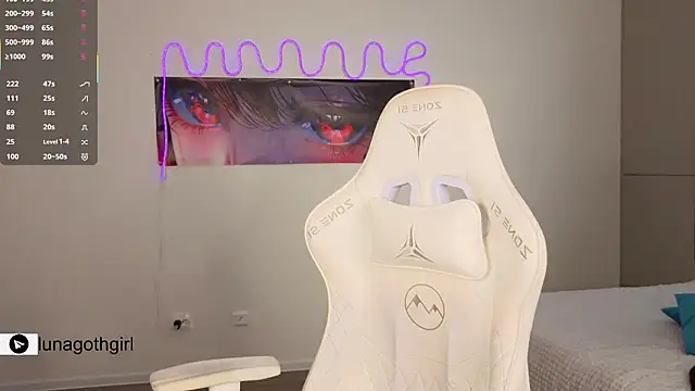 IamLuna2006's Live XXX Chat