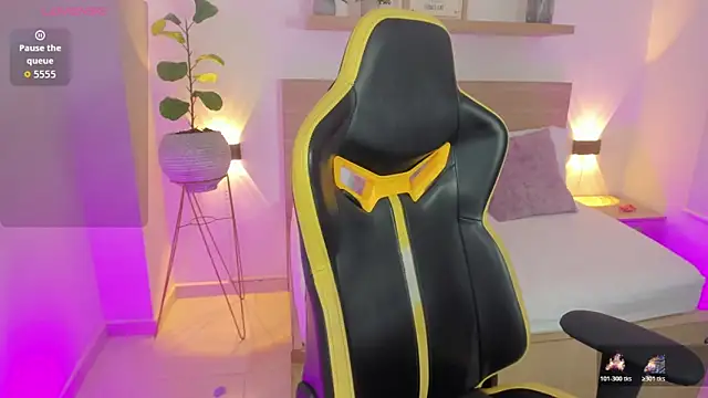 luma_sky_ Adlı Modelin Canlı XXX Sohbeti