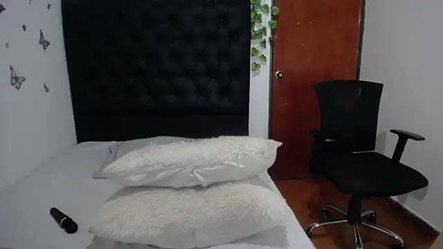 isabel_09: онлайн-секс-чат