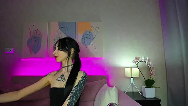 Chat XXX en directo de Ellen_Hops