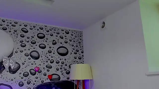 AlmaFancy 现场XXX聊天