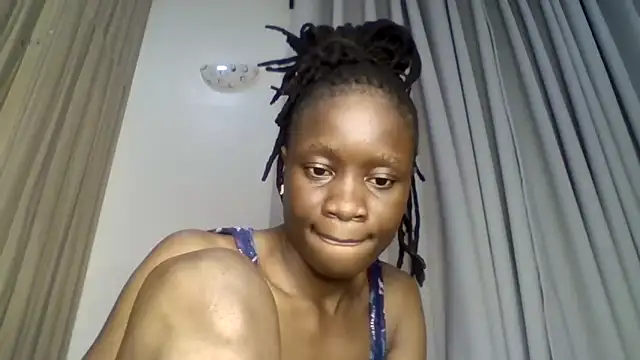 sweet_sassy_ Adlı Modelin Canlı XXX Sohbeti