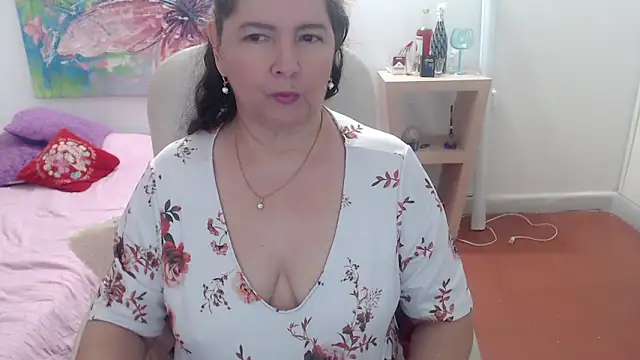 Онлайн чат XXX leonela_69