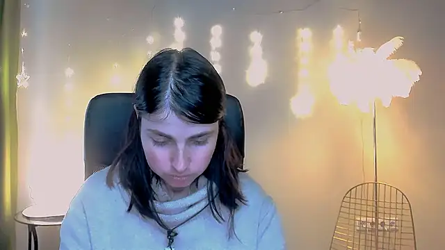 MartaEdams 即時 XXX 聊天