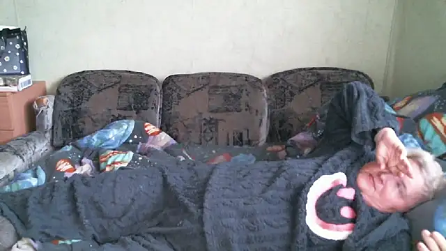 Lana555 Adlı Modelin Canlı XXX Sohbeti