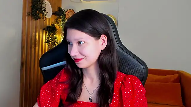 SaraDenarsのライブXXXチャット