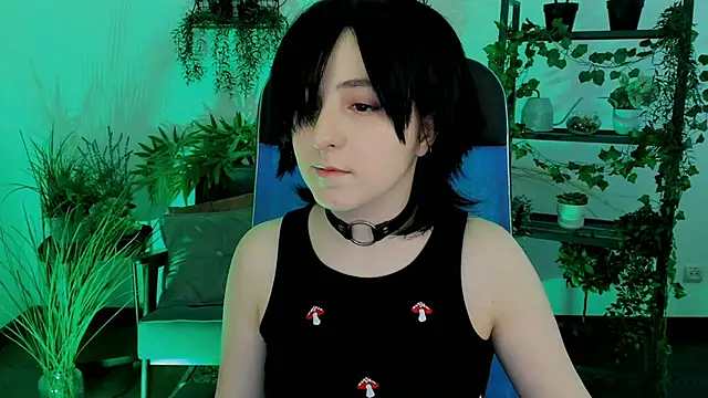 دردشة VirtuallVoyant الجنسية المباشرة